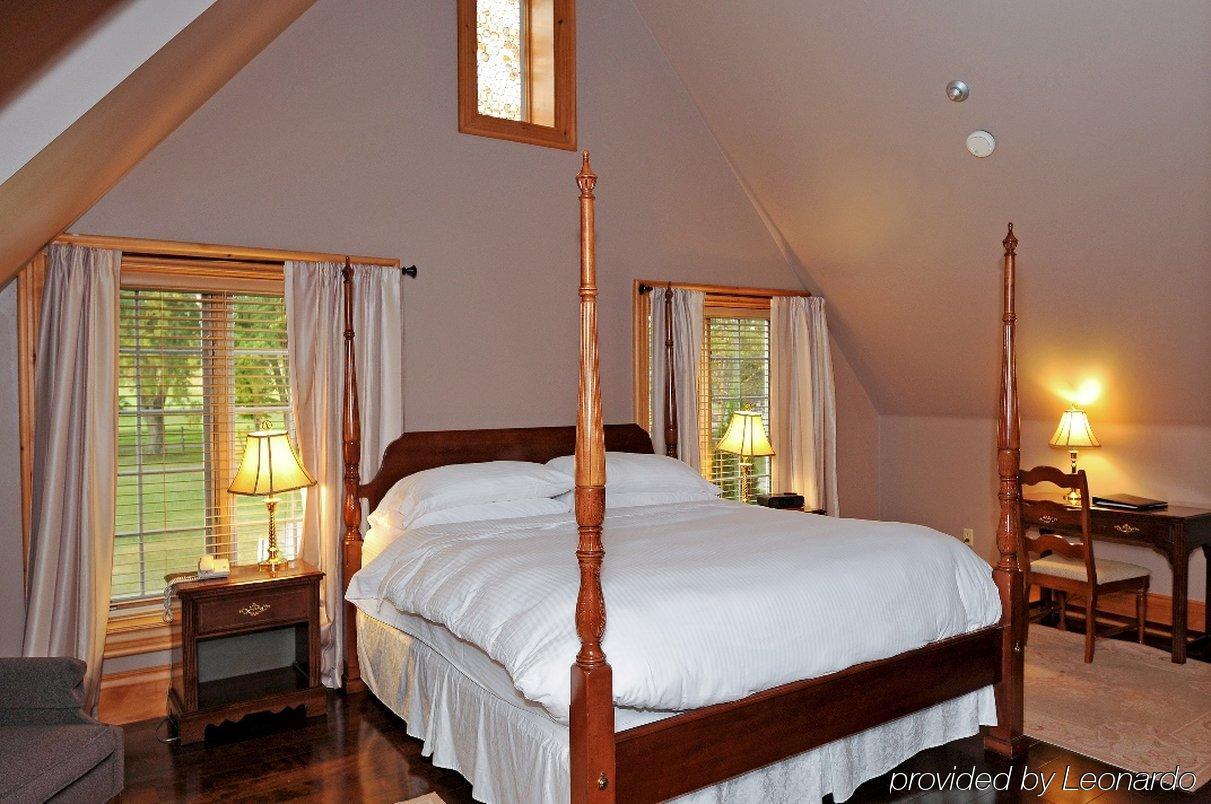 Eganridge Resort, Golf Club & Spa Bobcaygeon Buitenkant foto
