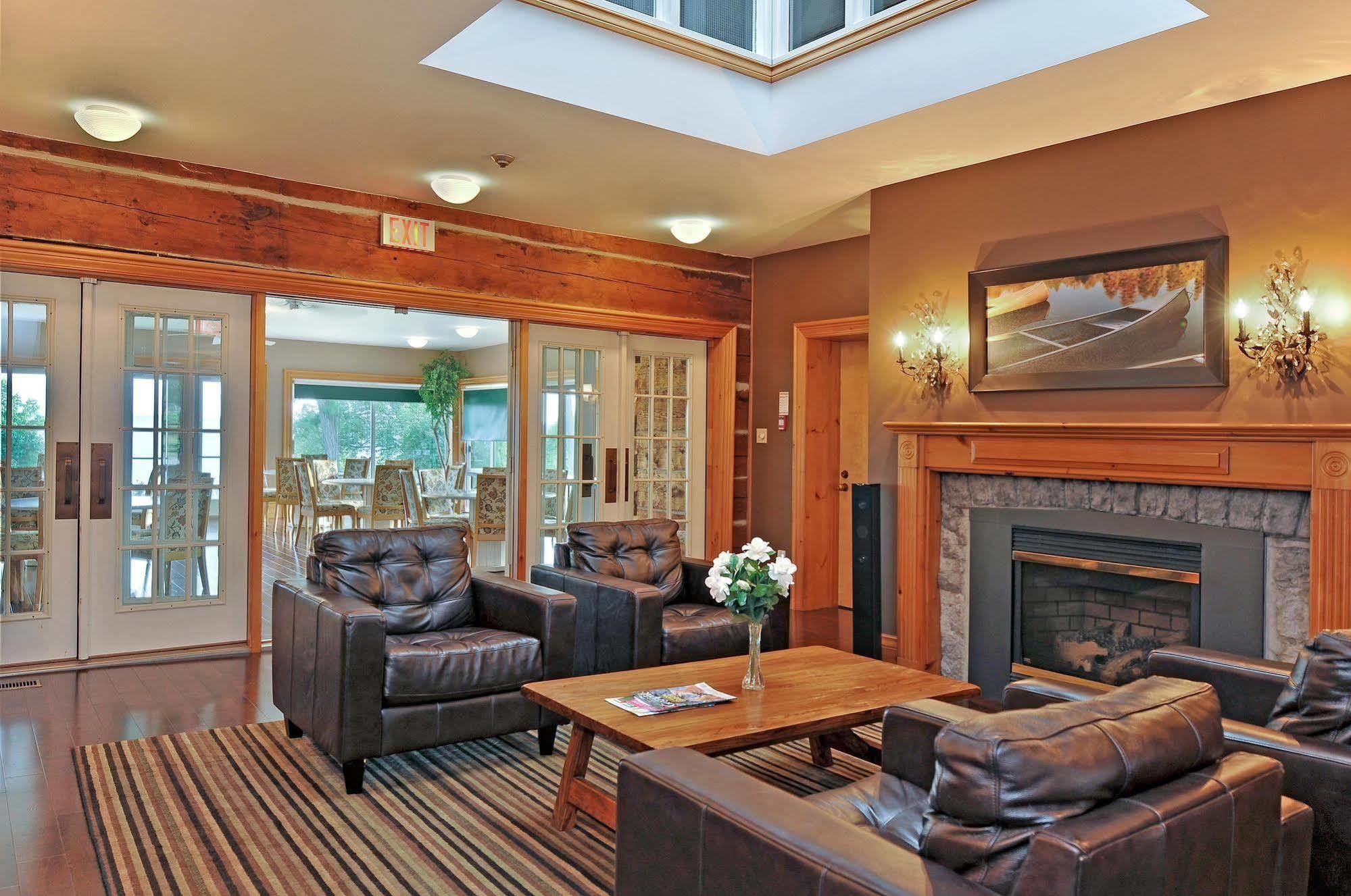 Eganridge Resort, Golf Club & Spa Bobcaygeon Buitenkant foto